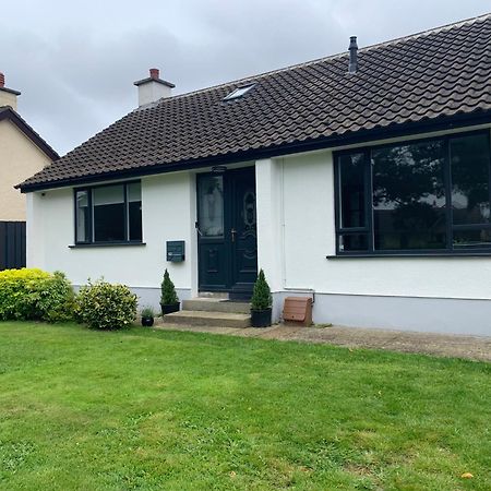 Pine View Holiday Home Newcastle  Luaran gambar