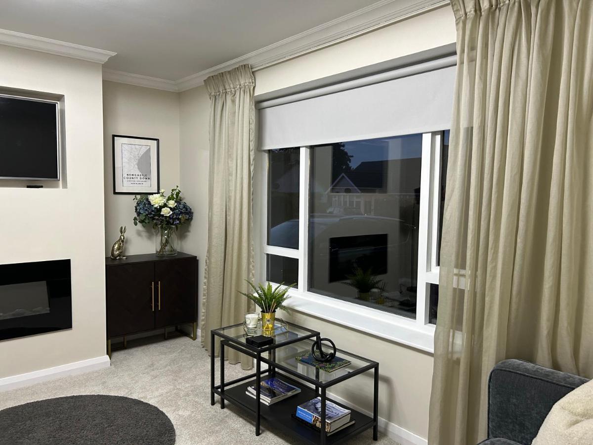 Pine View Holiday Home Newcastle  Luaran gambar