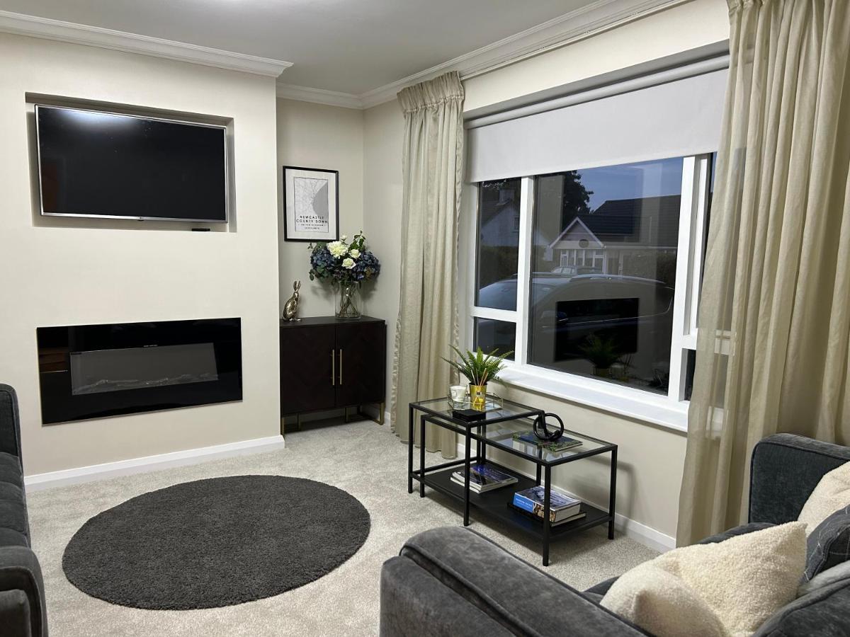 Pine View Holiday Home Newcastle  Luaran gambar