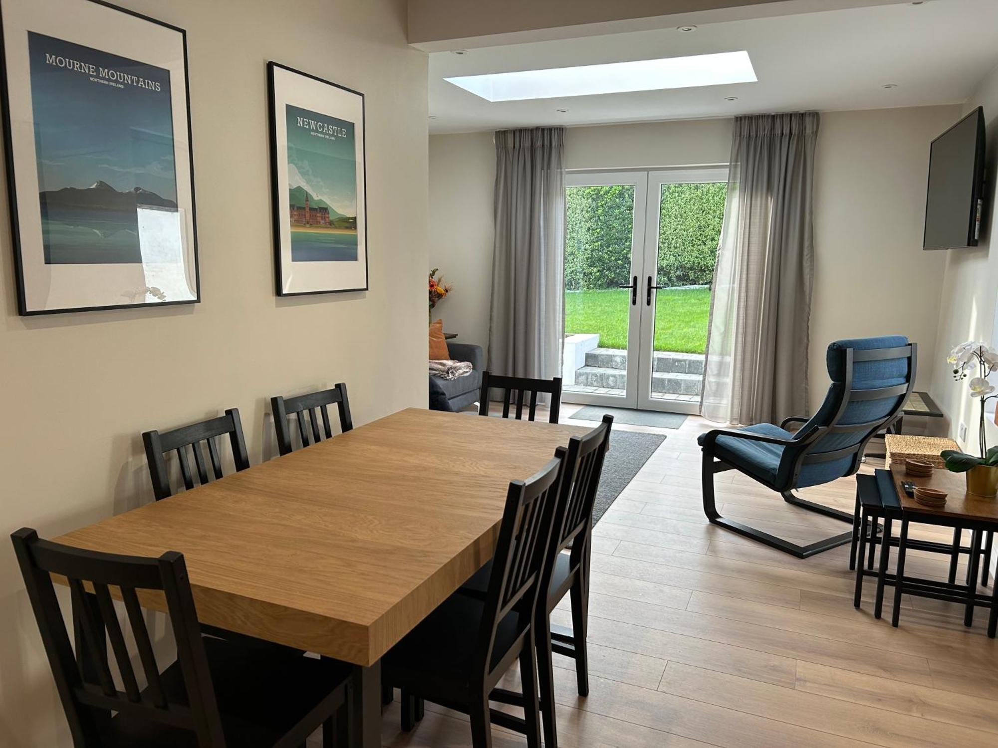 Pine View Holiday Home Newcastle  Luaran gambar